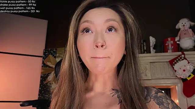 im casey online show from December 2024 07:31:01 AM