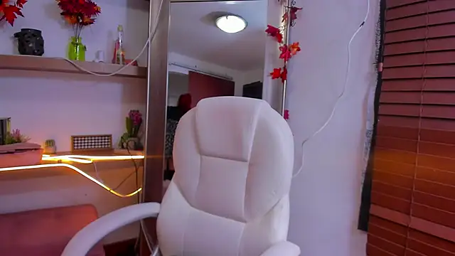 Irina bx online show from January 2025 07:08:01 PM