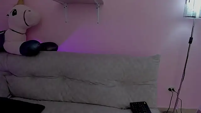 Oriana Guzman online show from April 2026 05:34:01 AM