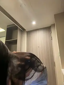 Aiko Yumi online show from December 2024 06:45:02 PM