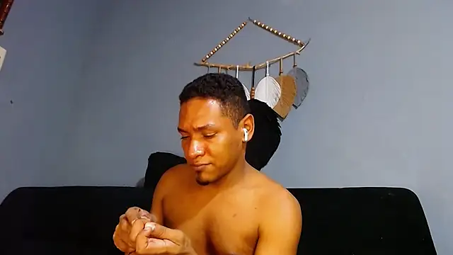 Grandeygruesa1 online show from January 2025 05:56:01 AM