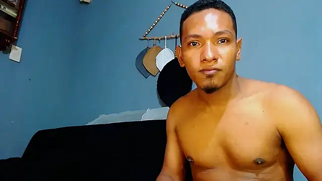 Grandeygruesa1 online show from February 2025 09:57:01 PM