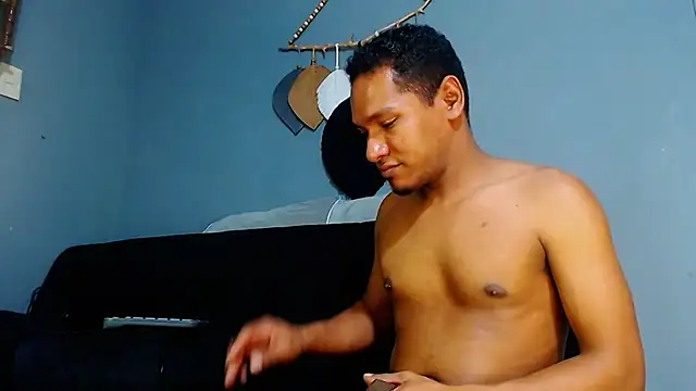 Grandeygruesa1 online show from March 2025 02:04:02 PM