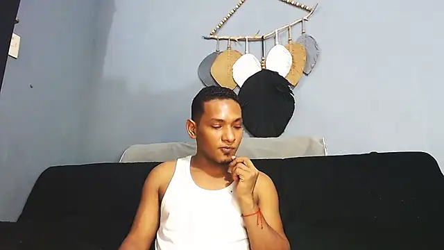 Grandeygruesa1 online show from February 2026 07:15:01 AM