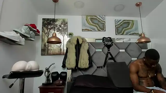 Snapshot of KING_FIT chatting on January 2025 05:04:02 PM KING FIT online show from January 2025 05:04:02 PM