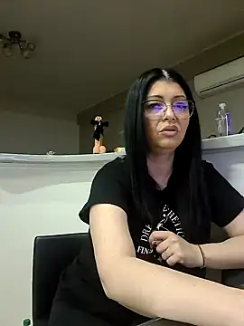 Milf Abigail online show from January 2025 02:47:02 AM