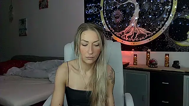 SexxyLiviaa online show from October 2025 02:52:01 AM