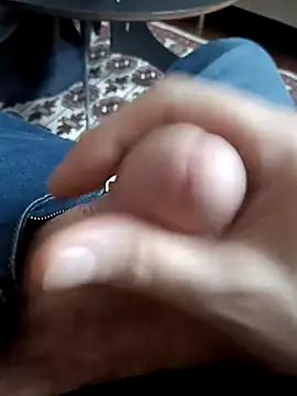 Snapshot of massive_cum chatting on February 2026 08:38:01 PM massive cum online show from February 2026 08:38:01 PM