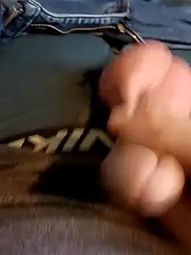 Snapshot of massive_cum chatting on July 2026 02:12:02 PM massive cum online show from July 2026 02:12:02 PM