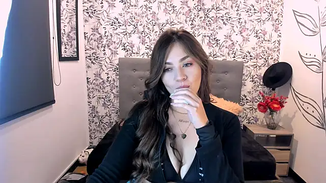 KataHot  online show from December 2024 01:56:01 AM