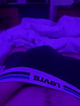 Maxxxooouuu online show from March 2026 12:44:01 PM