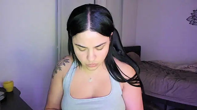 MelSaunders online show from January 2025 05:25:02 AM