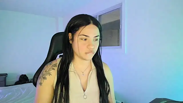 MelSaunders online show from February 2025 02:29:02 AM