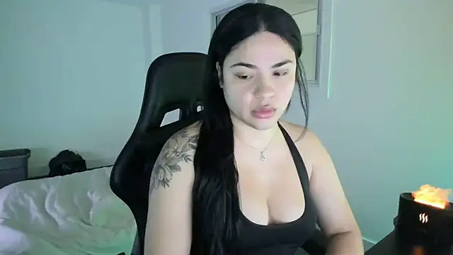 MelSaunders online show from February 2025 02:38:02 AM