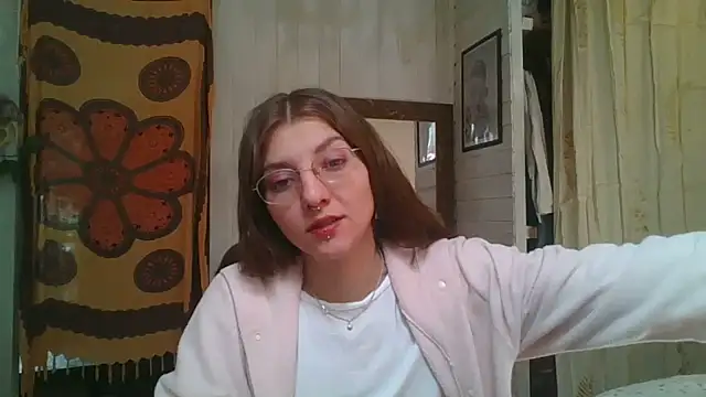 SweetyBabyDemon online show from May 2026 01:39:01 PM