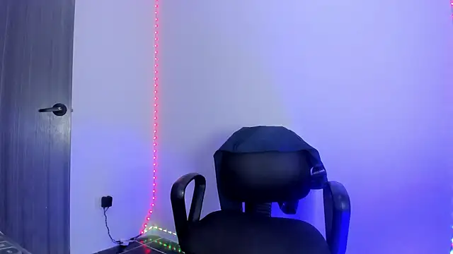 Snapshot of Master_Rimay chatting on October 2025 12:10:01 AM Master Rimay online show from October 2025 12:10:01 AM