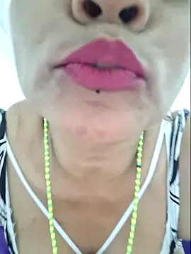 gatadeojosclaros online show from April 2026 03:13:01 AM