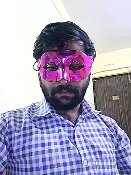 GlassBarge9 online show from November 2025 05:52:01 PM