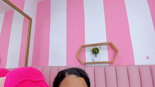 ISABELLA 020 online show from April 2026 11:58:01 AM