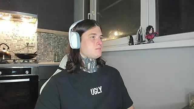  torfin  online show from February 2025 08:58:02 PM