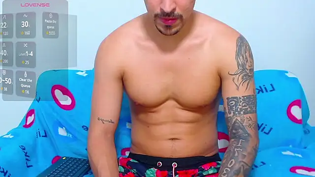 Snapshot of Tristan-bm chatting on February 2026 04:32:01 PM Tristan-bm online show from February 2026 04:32:01 PM