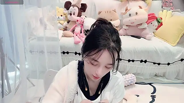 AKiKi711 online show from March 2026 04:51:02 AM