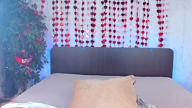 Milana Crystal  online show from February 2025 11:55:01 AM