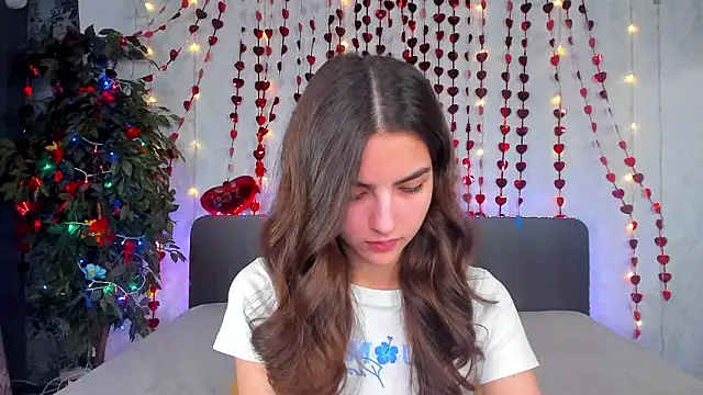 Milana Crystal  online show from February 2026 08:12:02 AM