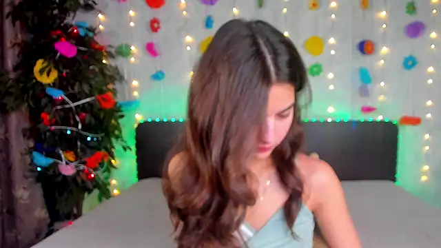 Milana Crystal  online show from March 2026 08:11:01 AM