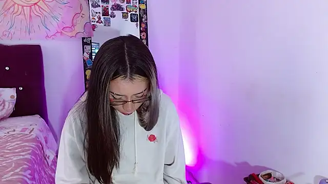 squirt charlott online show from November 2025 06:15:01 PM