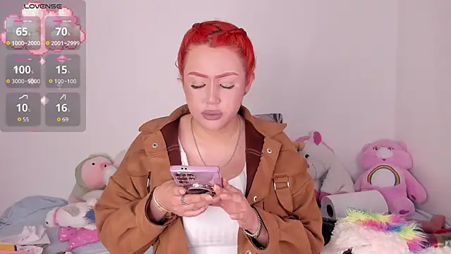 Yuna Hot online show from October 2025 05:30:01 AM