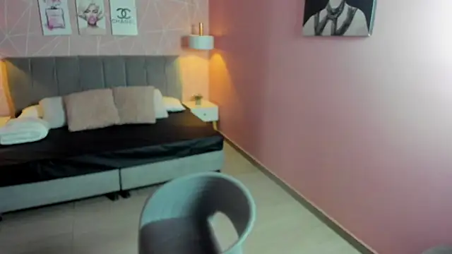 zara  sweet online show from December 2025 01:28:01 PM