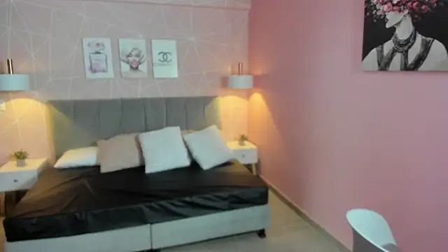 Snapshot of zara__sweet chatting on February 2026 01:34:02 PM zara sweet online show from February 2026 01:34:02 PM