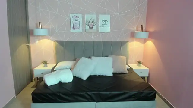 Snapshot of zara__sweet chatting on April 2026 01:16:02 PM zara sweet online show from April 2026 01:16:02 PM