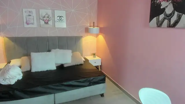 Snapshot of zara__sweet chatting on May 2026 02:00:01 PM zara sweet online show from May 2026 02:00:01 PM