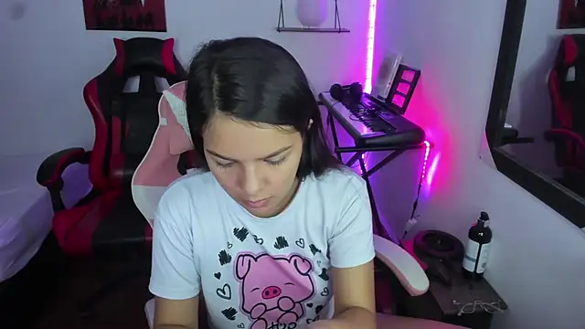 jessi and boy online show from February 2026 03:19:01 PM