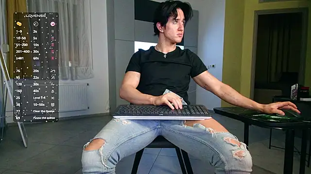 ChristianLevine  online show from February 2026 08:04:02 PM