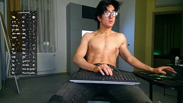 ChristianLevine  online show from February 2026 06:29:02 PM