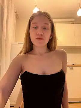 Eva Weyne online show from January 2026 08:00:01 PM