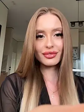 Snapshot of Sweet__Milly chatting on September 2025 01:59:02 PM Sweet  Milly online show from September 2025 01:59:02 PM