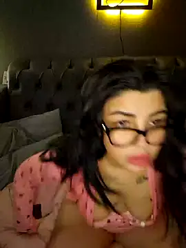 Esmertarcinim online show from December 2024 06:38:02 PM