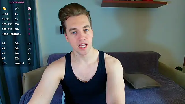 Snapshot of AustinButler chatting on December 2024 07:42:01 PM AustinButler online show from December 2024 07:42:01 PM