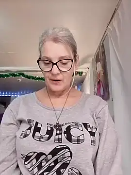 irinamaux online show from November 2025 07:53:01 AM