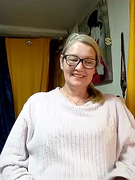 irinamaux online show from March 2026 03:56:01 AM