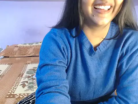 Freya nia online show from December 2024 03:47:02 PM