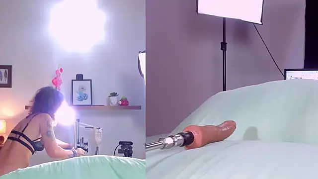 Loving Lauren online show from December 2024 08:23:02 PM