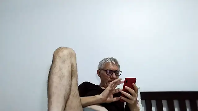 BIGUNCUTHARDCOCK online show from February 2026 02:00:02 PM