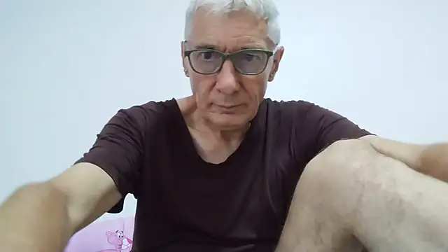 Snapshot of BIGUNCUTHARDCOCK chatting on July 2026 12:54:01 AM BIGUNCUTHARDCOCK online show from July 2026 12:54:01 AM