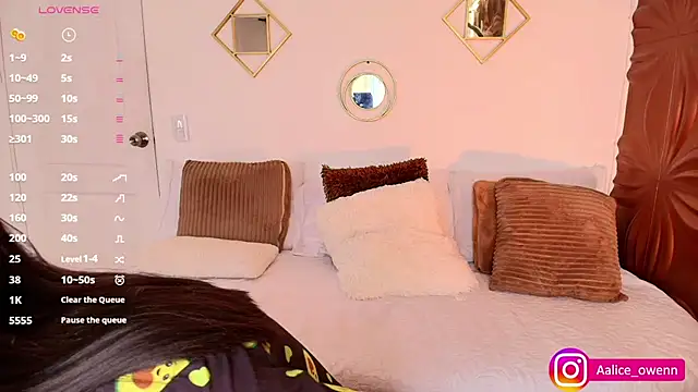 Aliceowenn online show from March 2025 09:03:01 PM