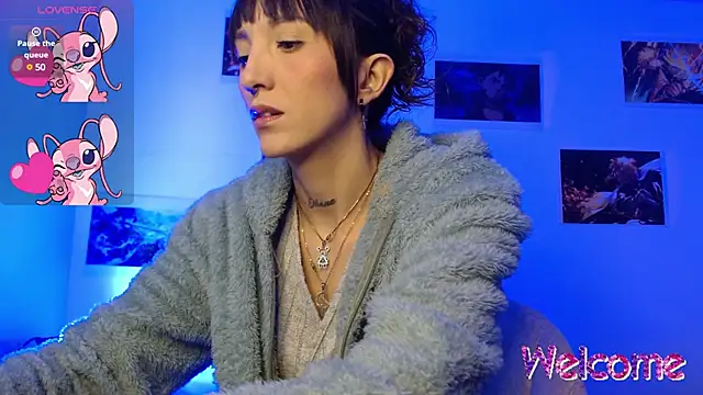 Snapshot of Sakura_and_yuki chatting on December 2024 02:46:02 PM Sakura and yuki online show from December 2024 02:46:02 PM